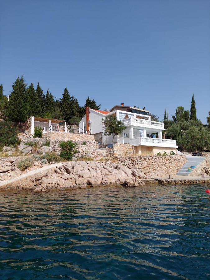 Kuca Za Odmor Seahouse Apartment Karlobag Luaran gambar