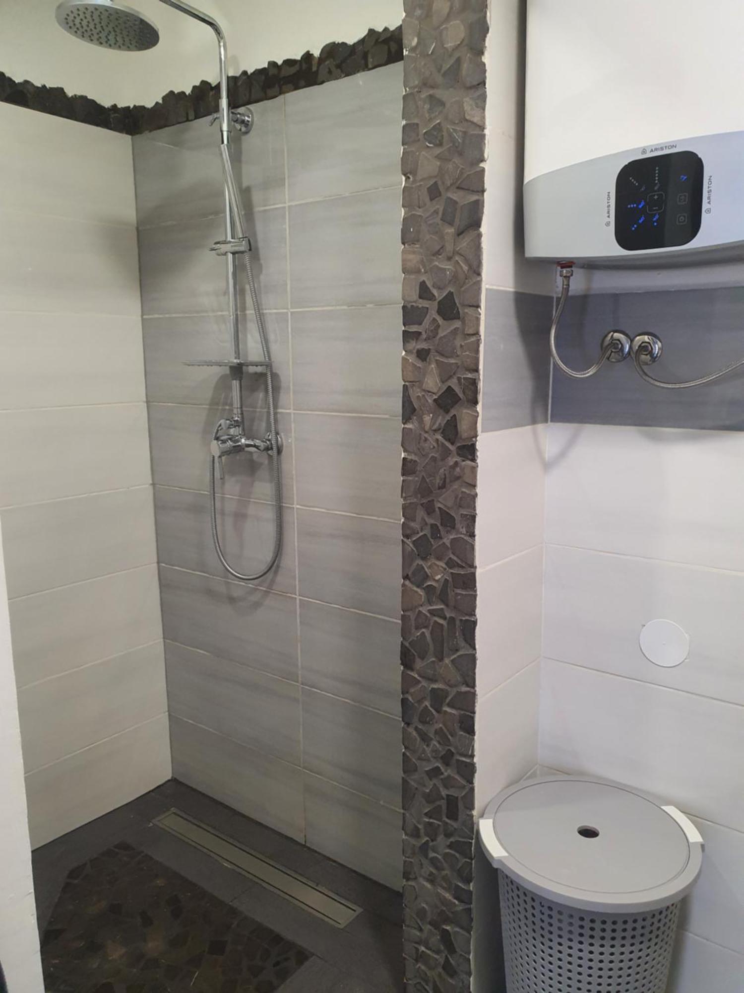 Kuca Za Odmor Seahouse Apartment Karlobag Luaran gambar