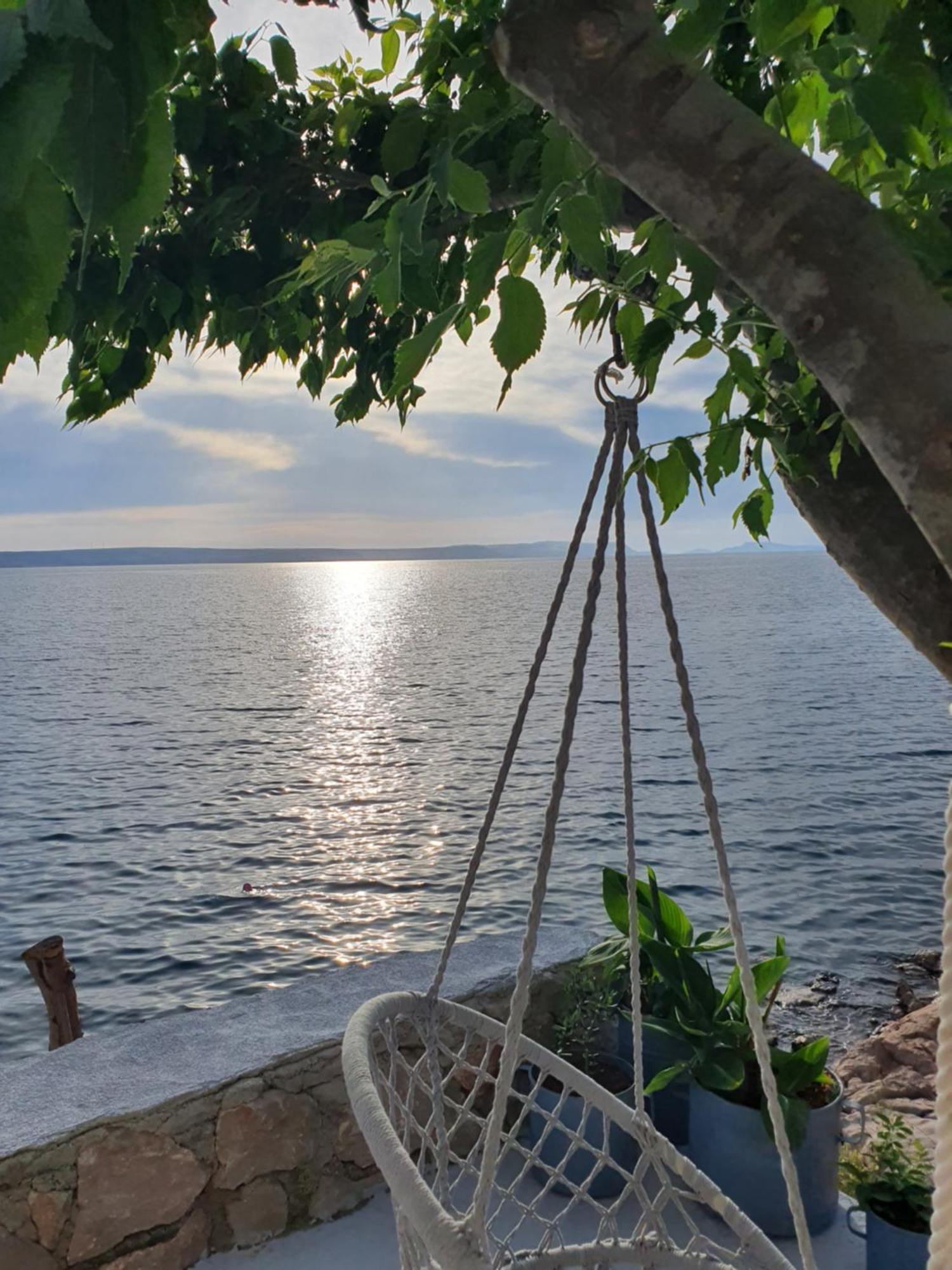 Kuca Za Odmor Seahouse Apartment Karlobag Luaran gambar